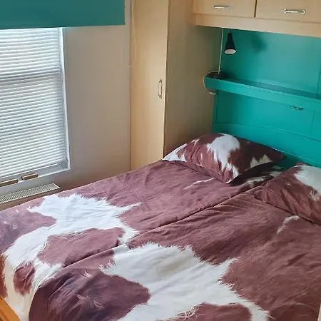 Dutchduochalet13 * جرافنزانده