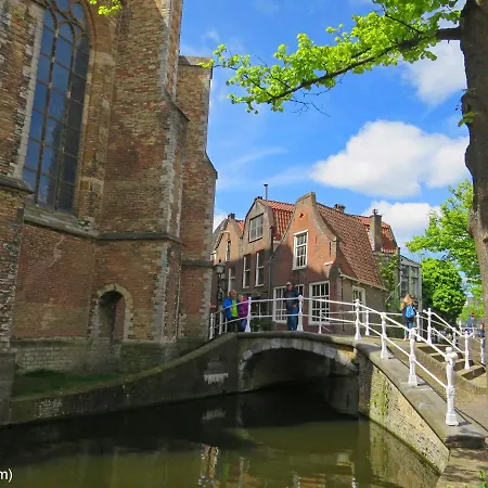 Dutchduochalet13 * جرافنزانده